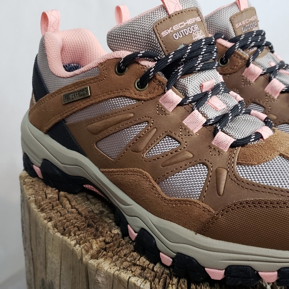 Skechers Relax Fit - Picture 3 of 7